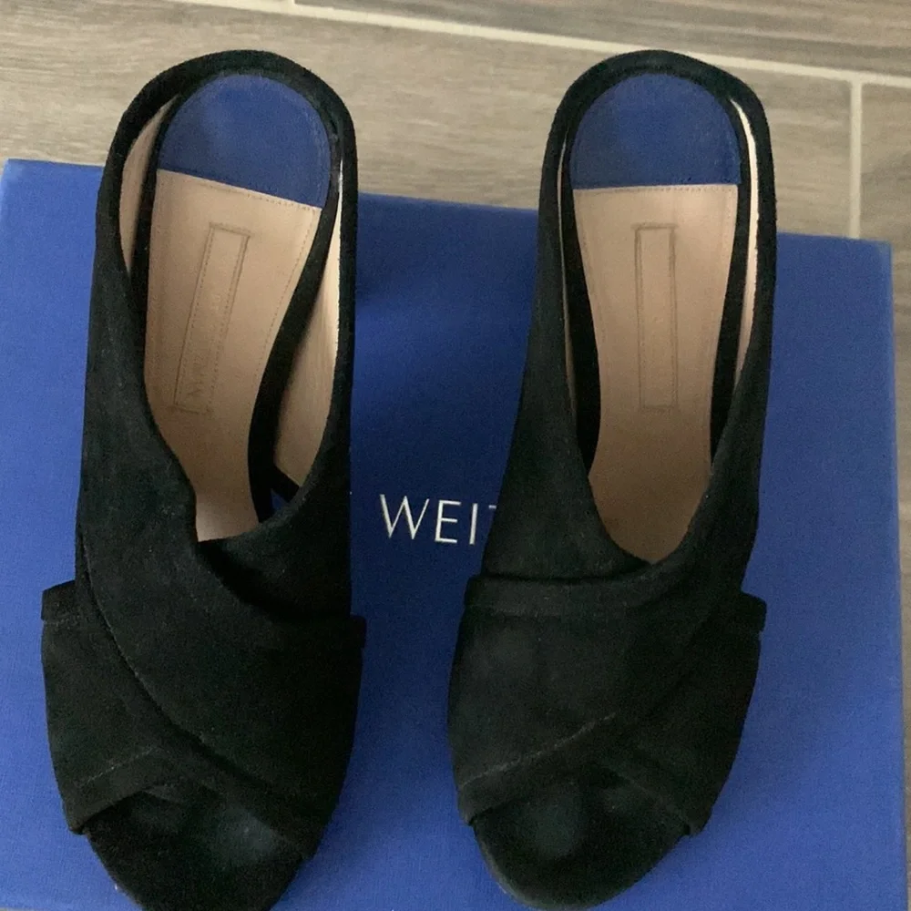 Stuart Weitzman sandals - Picture 2 of 6